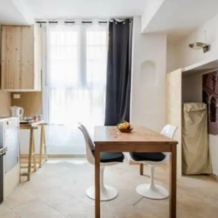 Whouse Studio Borgo San Pietro 아파트