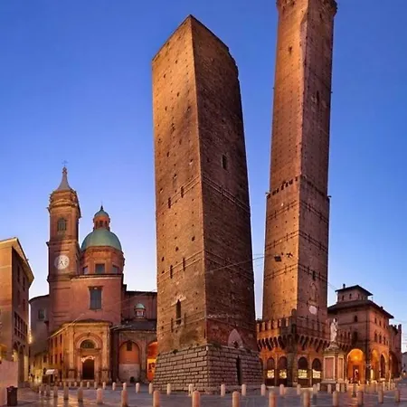 Whouse Studio Borgo San Pietro * Bologna